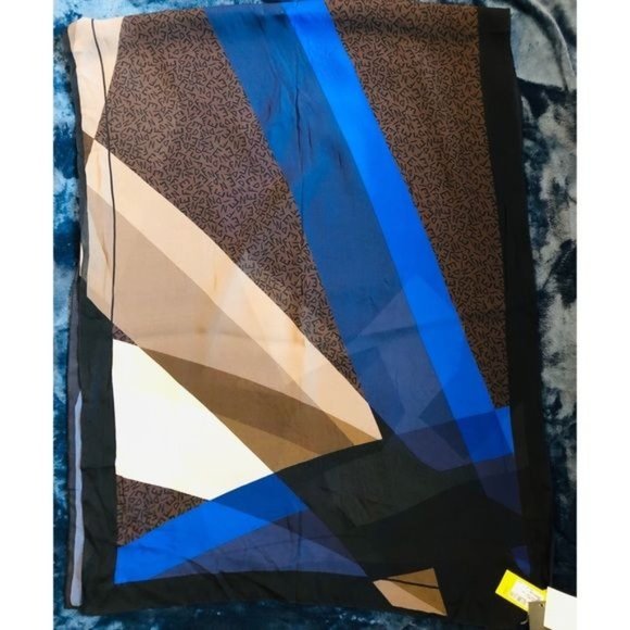 Fendi Stole Crespo Maxi Scarf Wrap - Picture 4 of 4